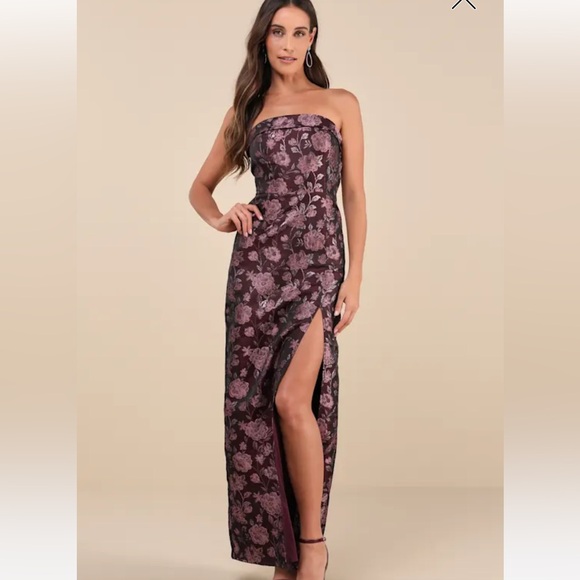 Plum Purple Floral Jacquard Strapless Maxi Dress | Womens | Medium (Available in L) | 100% Polyester | Lulus | Holiday Dresses